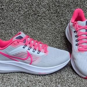 Nike Air Zoom Pegasus 39 Running Shoes Platinum Hyper Pink Women's 6.5